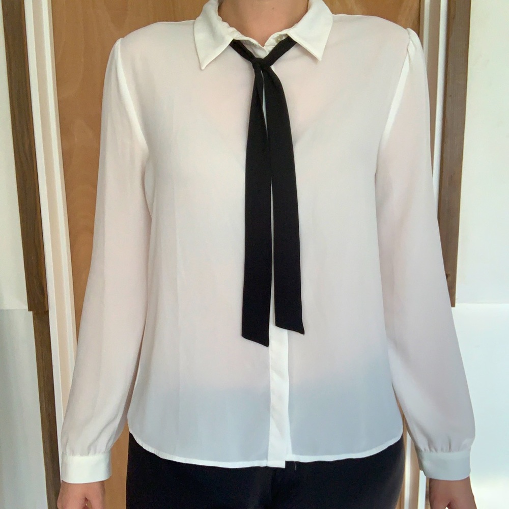 Blair Waldorf top